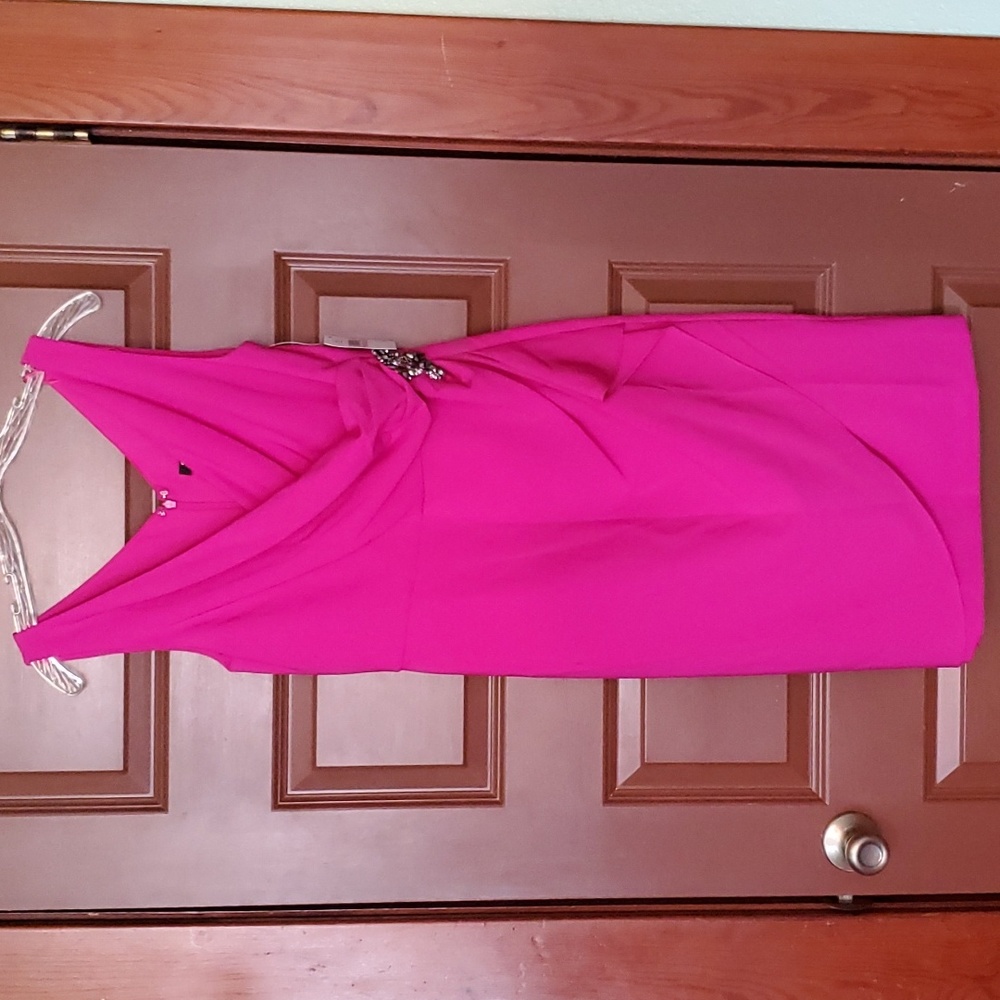 SLNY Pink Sleeveless Cocktail Midi Dress
